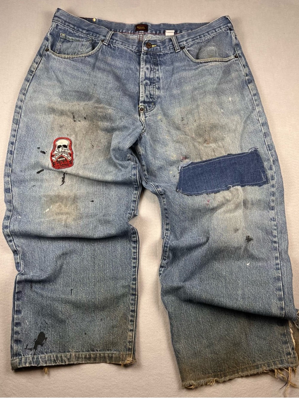 Vintage y2k Von Dutch Light Blue Relaxed Jeans with Red Skull Patch
